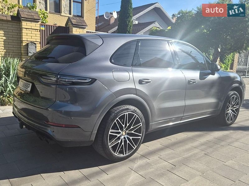 Внедорожник / Кроссовер Porsche Cayenne 2019 в Киеве фото 20 Внедорожник / Кроссовер Porsche Cayenne 2019 в Киеве