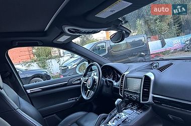 Внедорожник / Кроссовер Porsche Cayenne 2015 в Киеве фото 32 Внедорожник / Кроссовер Porsche Cayenne 2015 в Киеве