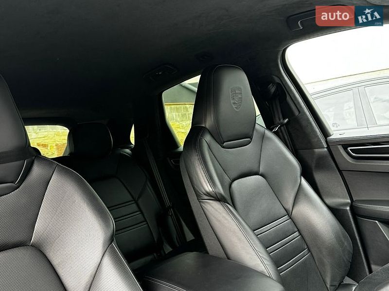 Внедорожник / Кроссовер Porsche Cayenne 2020 в Тернополе фото 25 Внедорожник / Кроссовер Porsche Cayenne 2020 в Тернополе