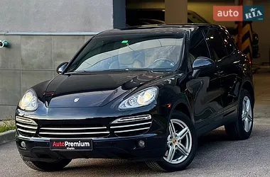 Porsche Cayenne 2014