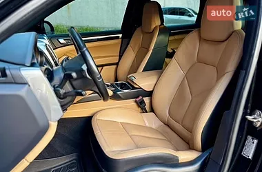 Porsche Cayenne 2014