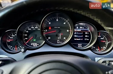 Porsche Cayenne 2014