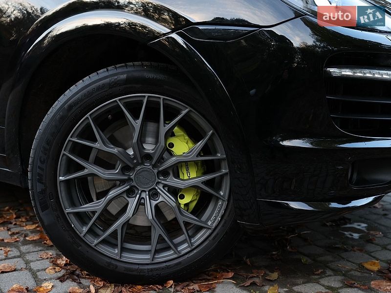 Внедорожник / Кроссовер Porsche Cayenne 2013 в Самборе фото 10 Внедорожник / Кроссовер Porsche Cayenne 2013 в Самборе
