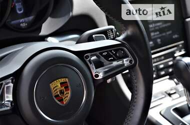 Купе Porsche Cayman 2017 в 