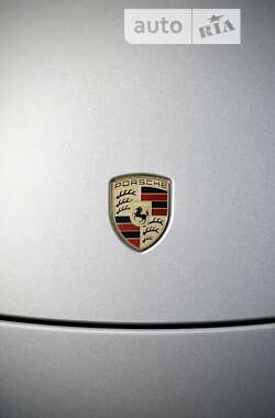 Купе Porsche Cayman 2016 в Киеве