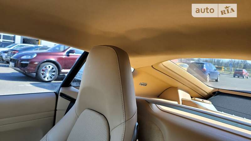 Купе Porsche Cayman 2014 в Киеве