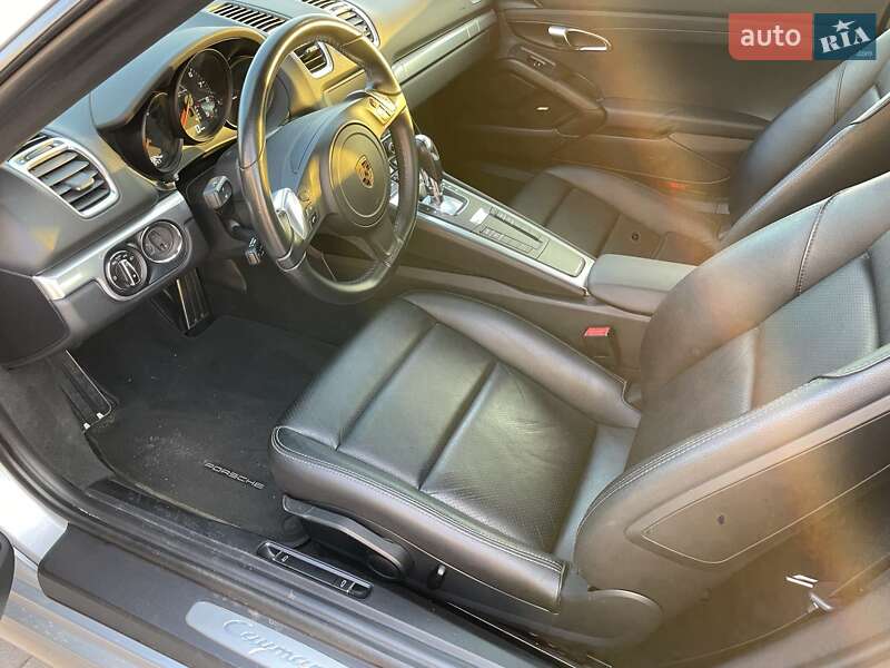 Купе Porsche Cayman 2016 в Киеве