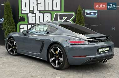 Купе Porsche Cayman 2018 в 