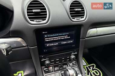 Купе Porsche Cayman 2018 в 