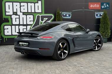 Купе Porsche Cayman 2018 в 