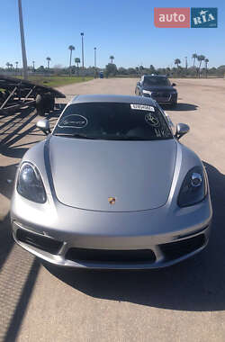Купе Porsche Cayman 2018 в 