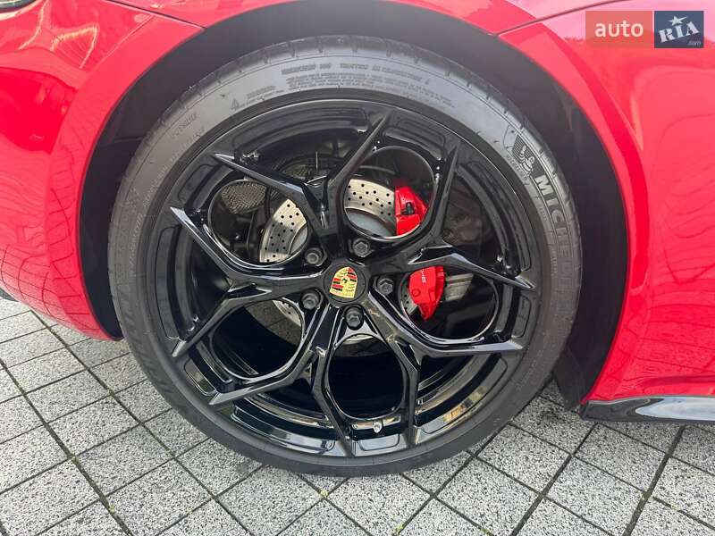 Купе Porsche Cayman 2018 в Киеве