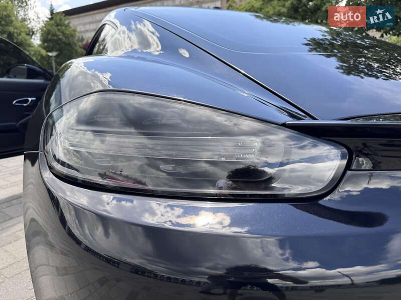 Купе Porsche Cayman 2017 в Днепре