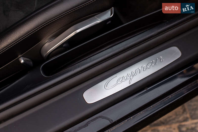 Купе Porsche Cayman 2008 в Львове