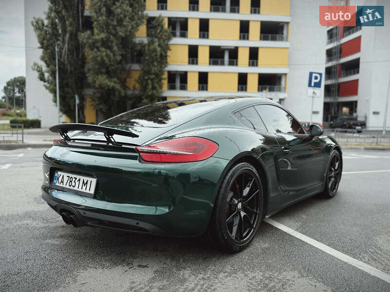 Купе Porsche Cayman 2015 в Киеве