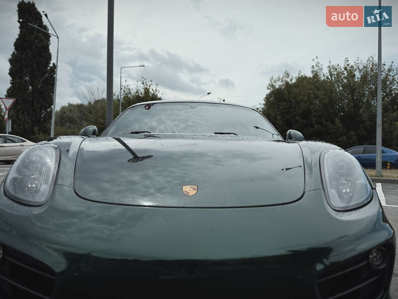 Купе Porsche Cayman 2015 в Киеве