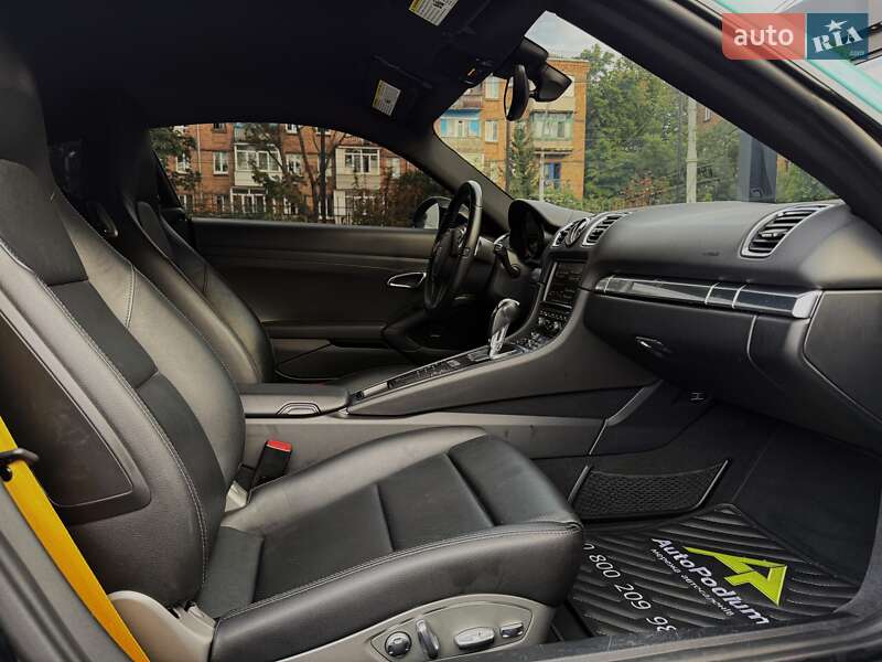Купе Porsche Cayman 2014 в Киеве