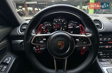 Купе Porsche Cayman 2019 в 