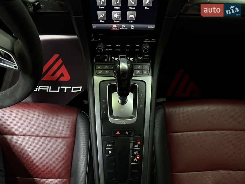 Купе Porsche Cayman 2019 в Одессе фото 22 Купе Porsche Cayman 2019 в Одессе