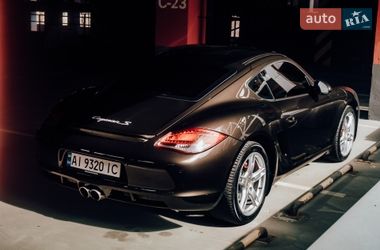 Купе Porsche Cayman 2011 в Киеве