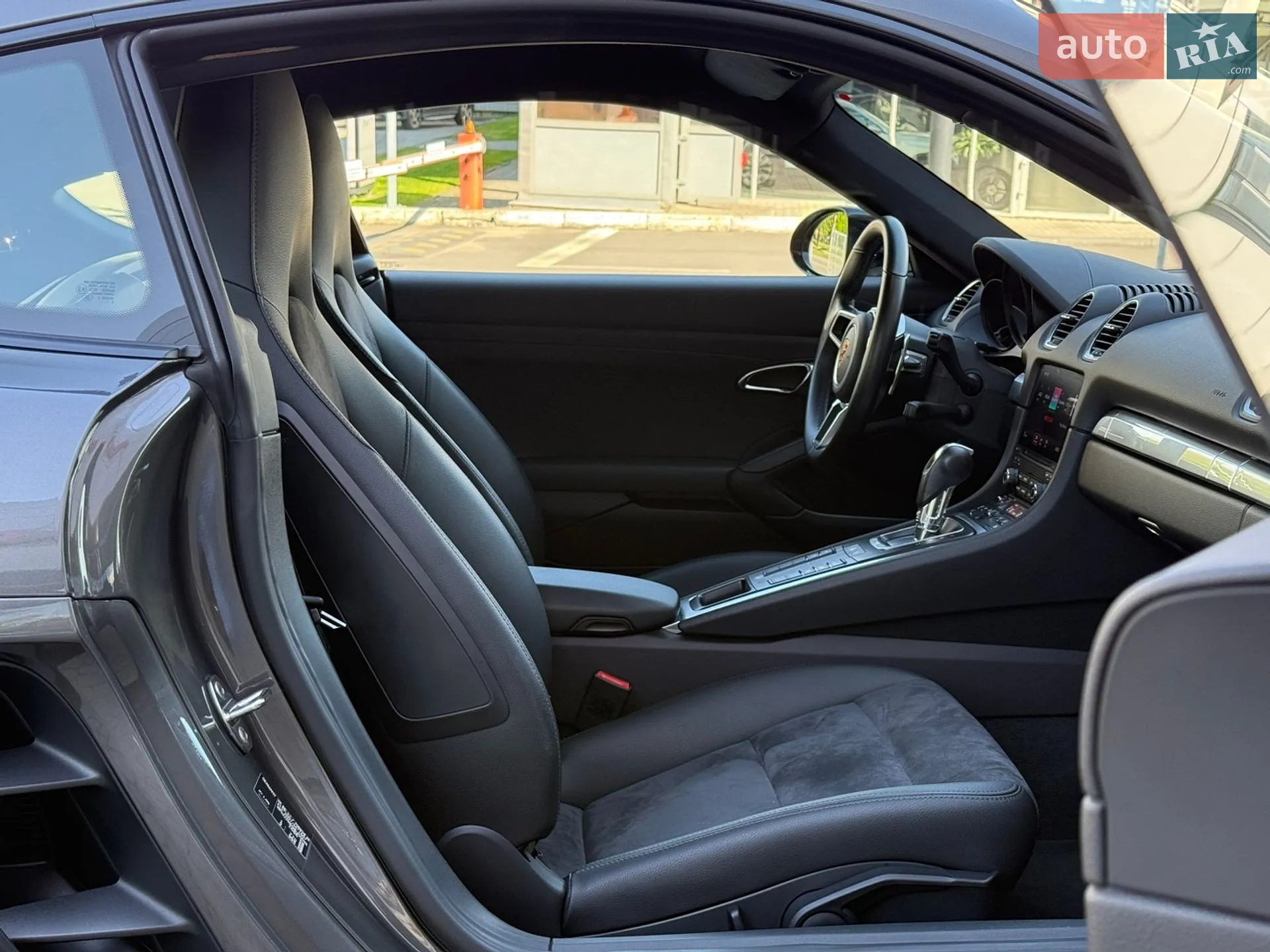 2020 Porsche Cayman - мініатюра 32