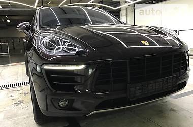 Внедорожник / Кроссовер Porsche Macan 2015 в Киеве