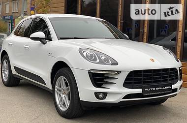 Внедорожник / Кроссовер Porsche Macan 2014 в Киеве