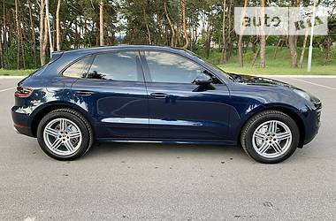 Внедорожник / Кроссовер Porsche Macan 2014 в Киеве