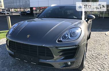 Позашляховик / Кросовер Porsche Macan 2016 в 