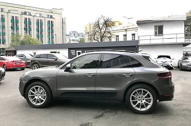 Внедорожник / Кроссовер Porsche Macan 2015 в Киеве
