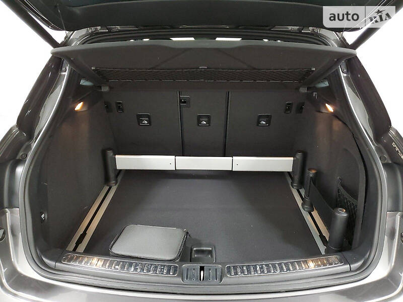 Внедорожник / Кроссовер Porsche Macan 2014 в Киеве