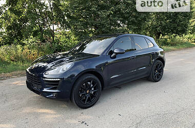 Позашляховик / Кросовер Porsche Macan 2017 в Києві