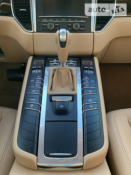 Внедорожник / Кроссовер Porsche Macan 2014 в Харькове фото 17 Внедорожник / Кроссовер Porsche Macan 2014 в Харькове