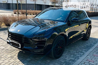 Внедорожник / Кроссовер Porsche Macan 2018 в Ивано-Франковске