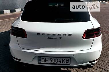 Внедорожник / Кроссовер Porsche Macan 2015 в Запорожье