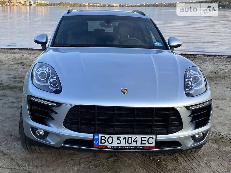 Позашляховик / Кросовер Porsche Macan 2015 в Тернополі