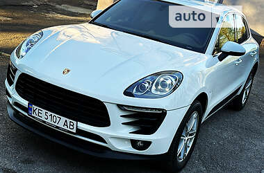 Внедорожник / Кроссовер Porsche Macan 2014 в 