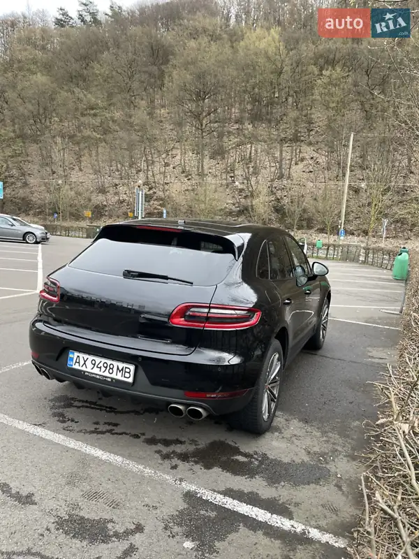 Porsche Macan