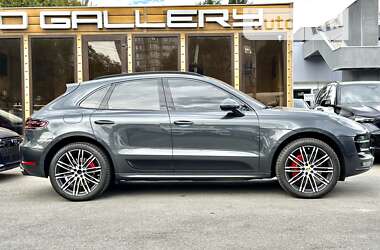 Внедорожник / Кроссовер Porsche Macan 2016 в 