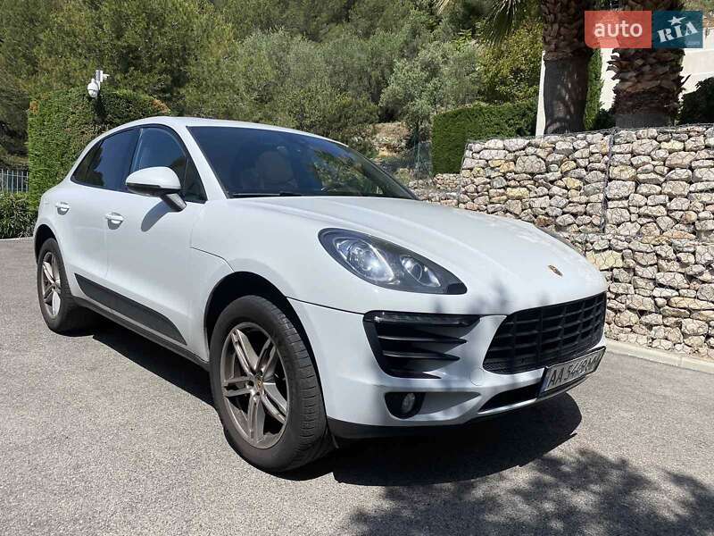 Внедорожник / Кроссовер Porsche Macan 2017 в Киеве фото 7 Внедорожник / Кроссовер Porsche Macan 2017 в Киеве
