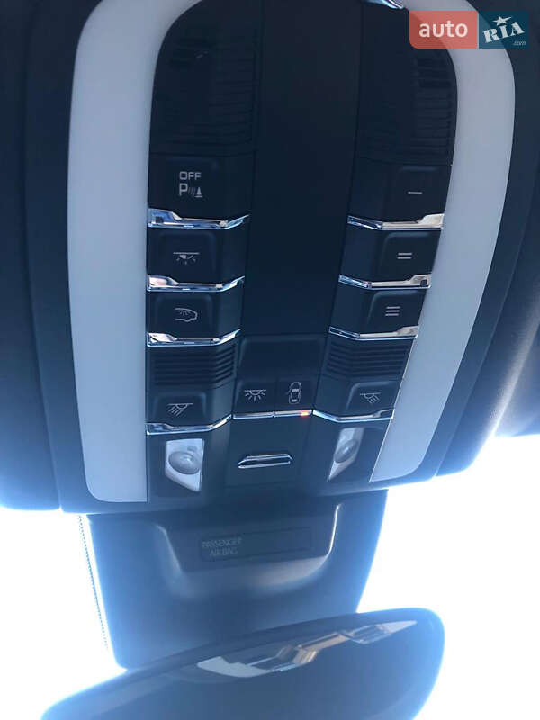 Внедорожник / Кроссовер Porsche Macan 2018 в Львове