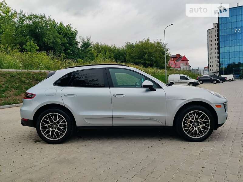 Внедорожник / Кроссовер Porsche Macan 2015 в Киеве фото 9 Внедорожник / Кроссовер Porsche Macan 2015 в Киеве