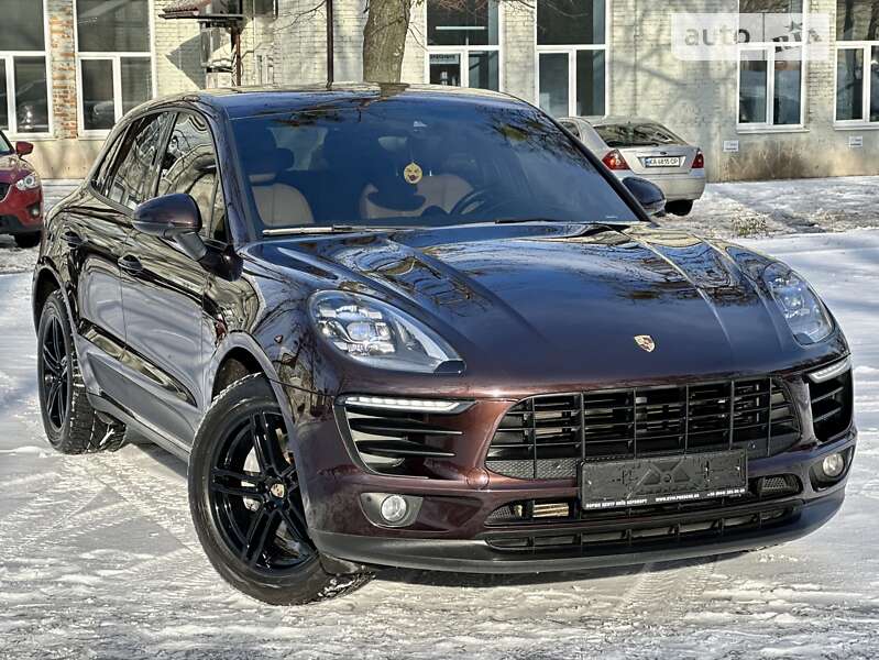 Внедорожник / Кроссовер Porsche Macan 2017 в Киеве