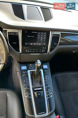 Позашляховик / Кросовер Porsche Macan 2017 в Одесі