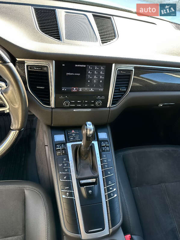 Внедорожник / Кроссовер Porsche Macan 2017 в Одессе