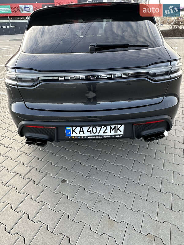 Внедорожник / Кроссовер Porsche Macan 2016 в Киеве