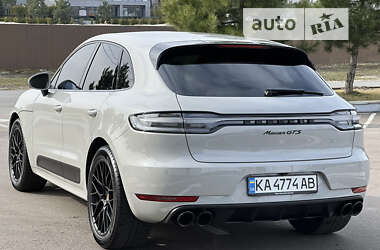 Внедорожник / Кроссовер Porsche Macan 2021 в 