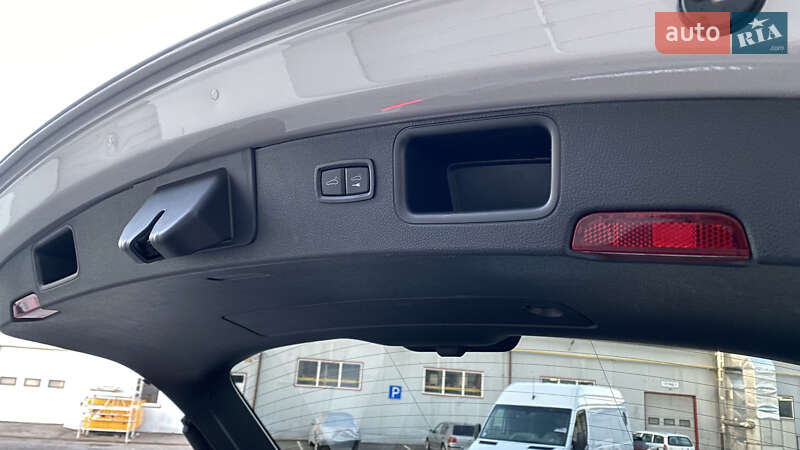 Внедорожник / Кроссовер Porsche Macan 2021 в Львове