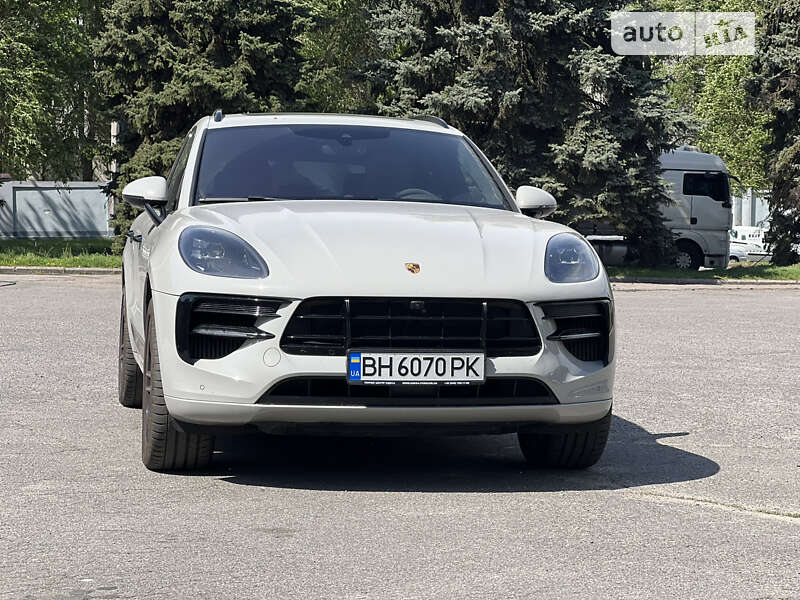 Позашляховик / Кросовер Porsche Macan 2019 в Дніпрі фото 2 Позашляховик / Кросовер Porsche Macan 2019 в Дніпрі