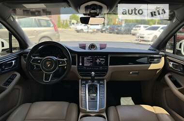 Позашляховик / Кросовер Porsche Macan 2020 в 